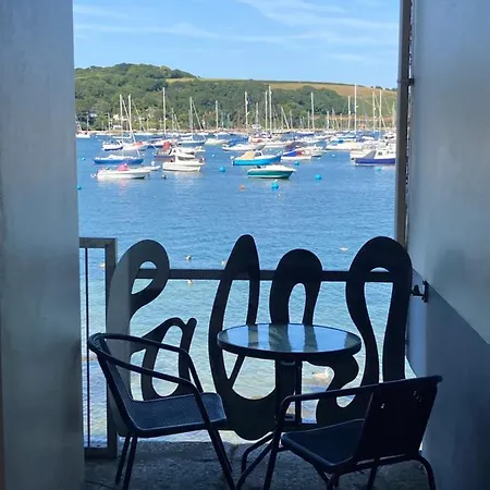 Montezuma House - Harbour-side Falmouth